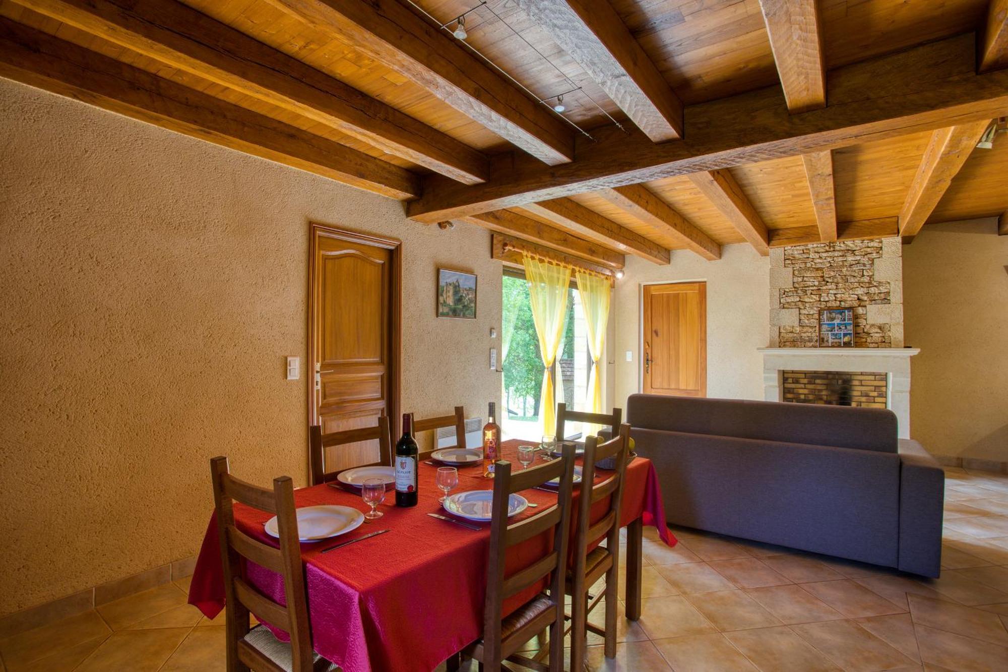 Combas Village De Gites Saint-Crepin-et-Carlucet Exterior photo